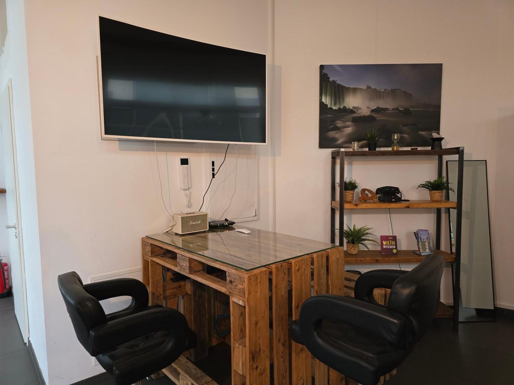 Luftiges Upcycling Im Eg - Zentral Appartement